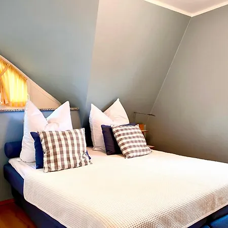 度假居 Mine-heimat-weg 18 Haus Duenenfee *