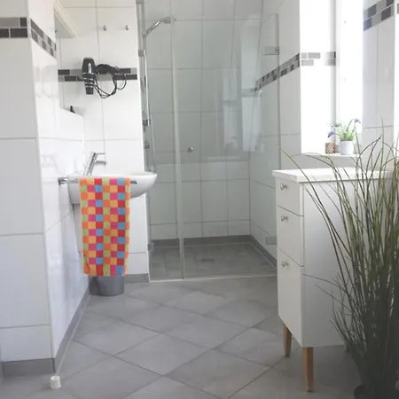 度假居 Mine-heimat-weg 18 Haus Duenenfee 青斯特