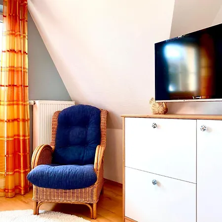 度假居 Mine-heimat-weg 18 Haus Duenenfee *